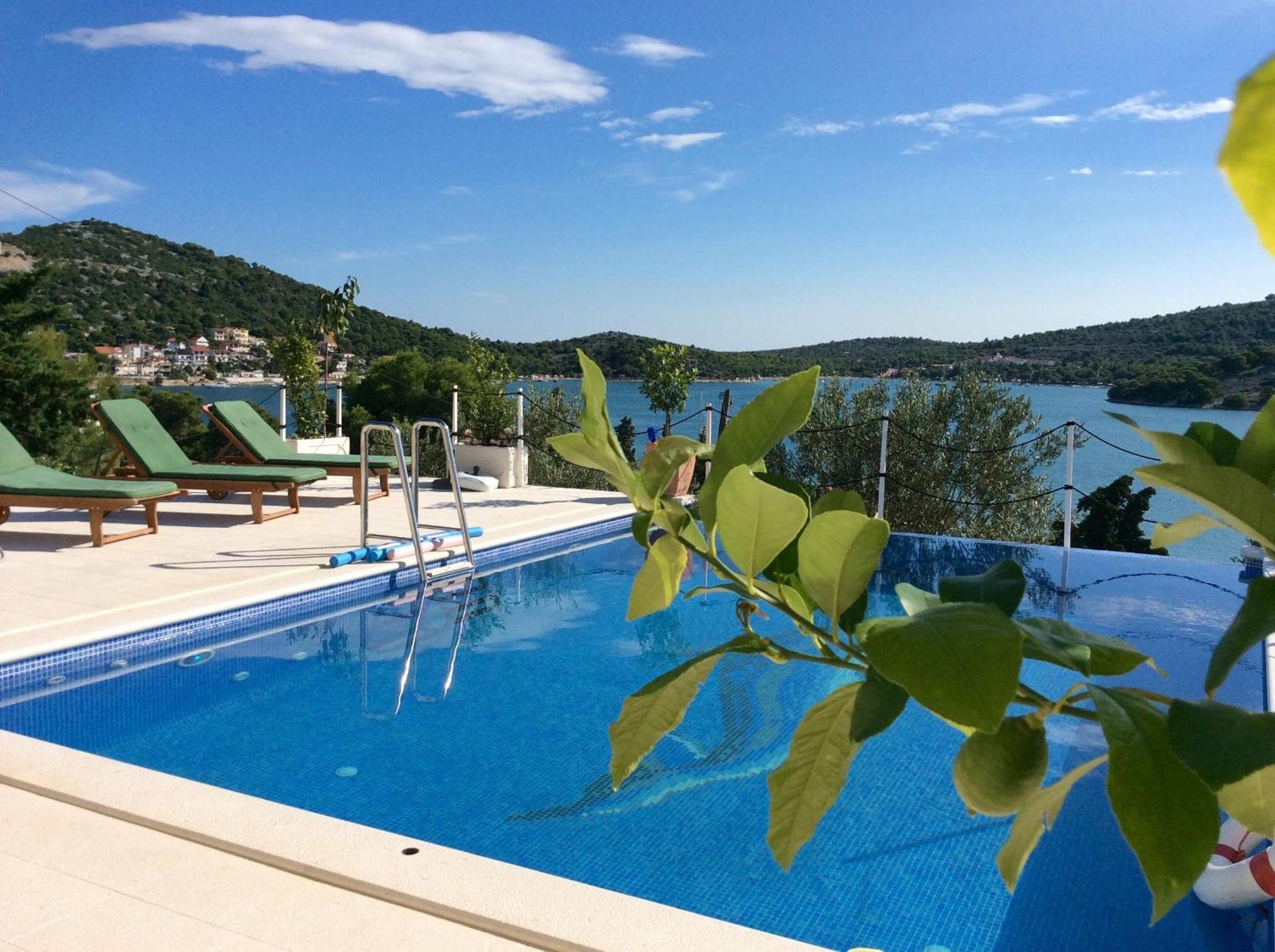 Villa Lana Apartments Tisno Dış mekan fotoğraf